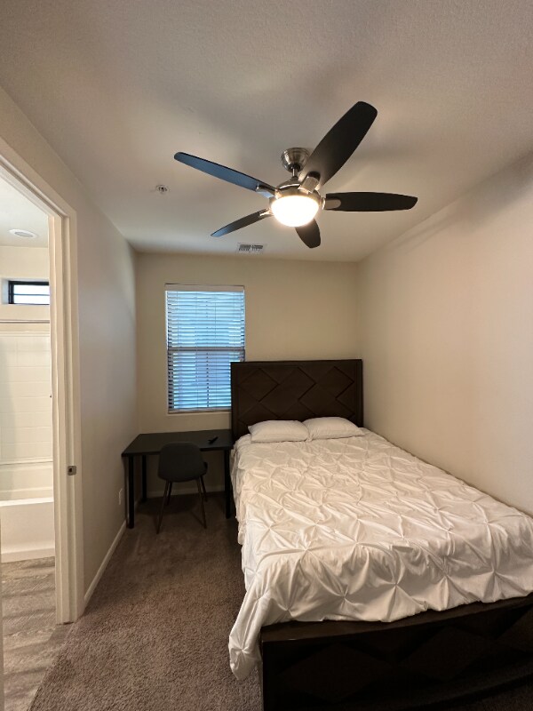 Building Photo - 2090 S Dorsey Ln
