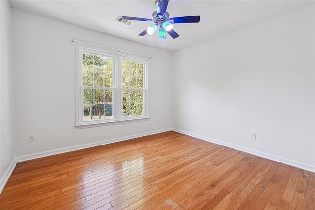Building Photo - 2335 Corbett Ct