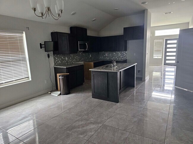 Building Photo - 5412 Capilla St