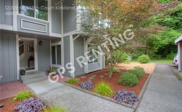 Building Photo - 12209 NE 148th Ct