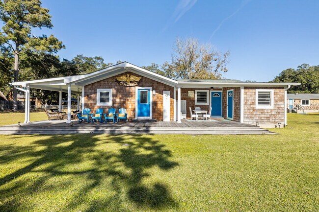 Primary Photo - 182 Lewistown Rd