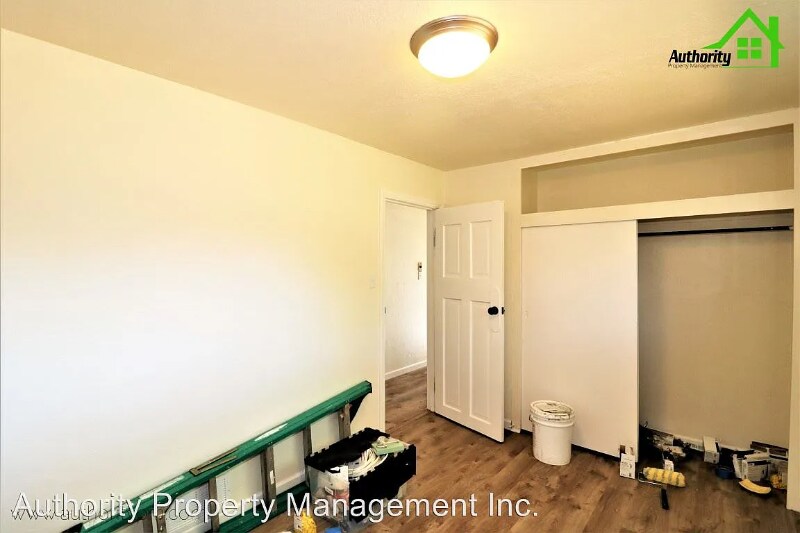 Building Photo - 1534 Fig Ave