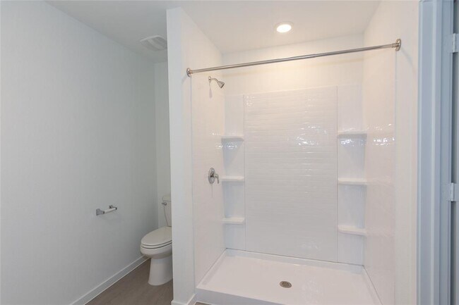 Building Photo - 153 Star Packer Ln
