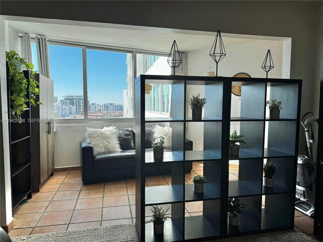 Building Photo - 7135 Collins Ave