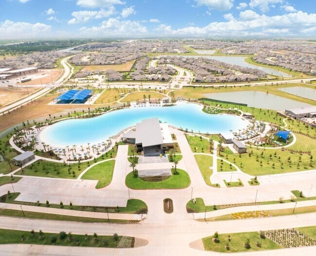 Building Photo - 3029 Avenida Sonoma Dr