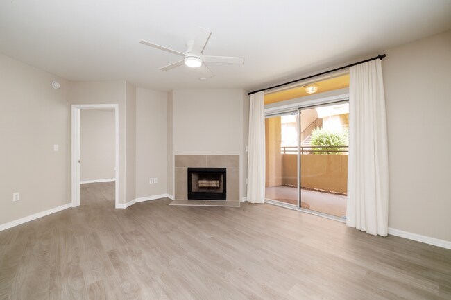 Building Photo - 10410 N Cave Creek Rd