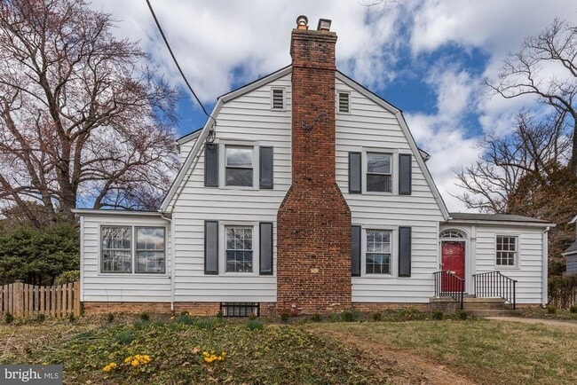 Building Photo - 3973 Harrison St NW