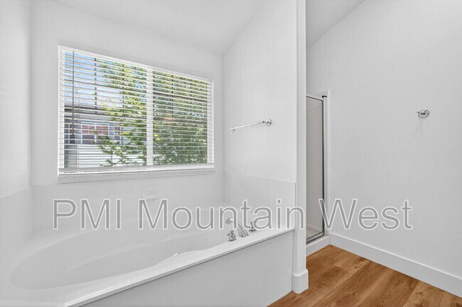 Building Photo - 14771 Haddington Rd