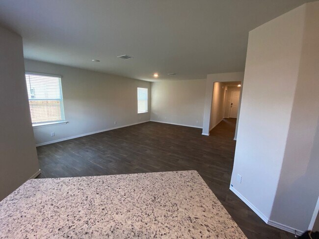 Building Photo - 2023-BUILT ONE STORY, 3 BEDROOM, 2 BATH