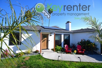 Building Photo - Single Detach Home in the heart of Bay Park | Close to SeaWorld, Mission Bay, Hwy 5 & 8 freeway