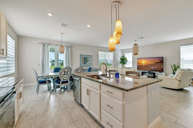 Building Photo - 10916 SW Robbia Way