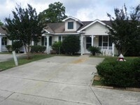 Building Photo - 8136 Heirloom Dr