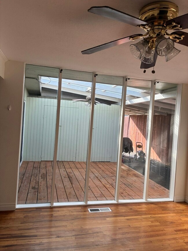 Building Photo - 13380 SW Farmington Rd