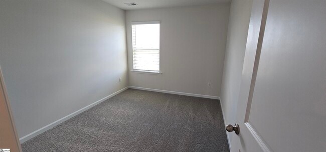 Building Photo - 794 Embark Cir