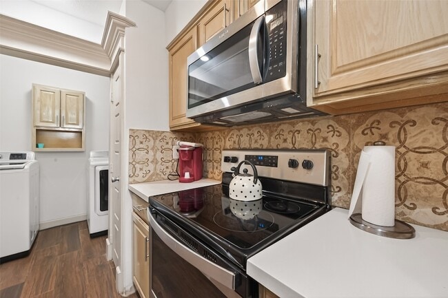 Building Photo - 3684 Ocee St