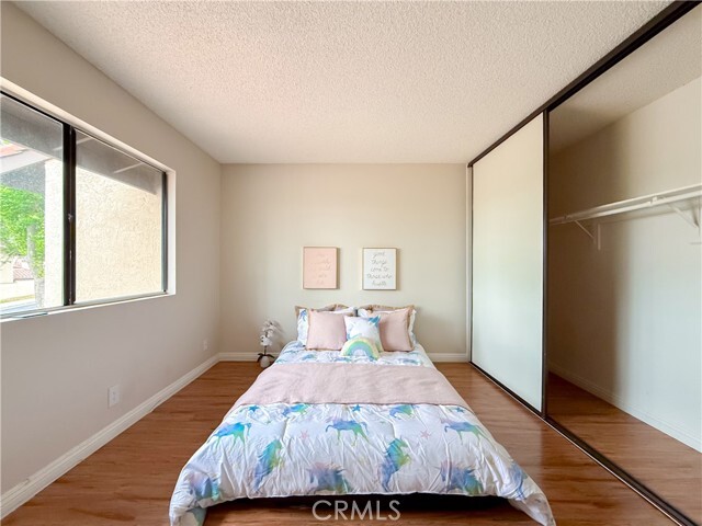 Building Photo - 1034 Romney Dr
