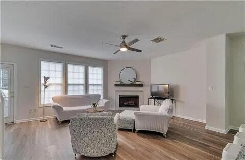 Building Photo - 2954 Wintercrest Pl