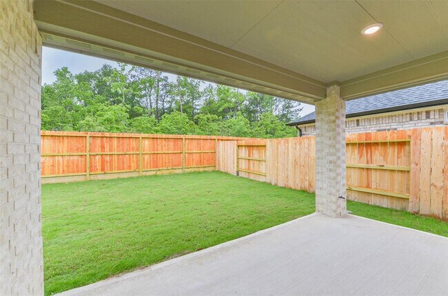 Building Photo - 17590 Rosette Grass Dr
