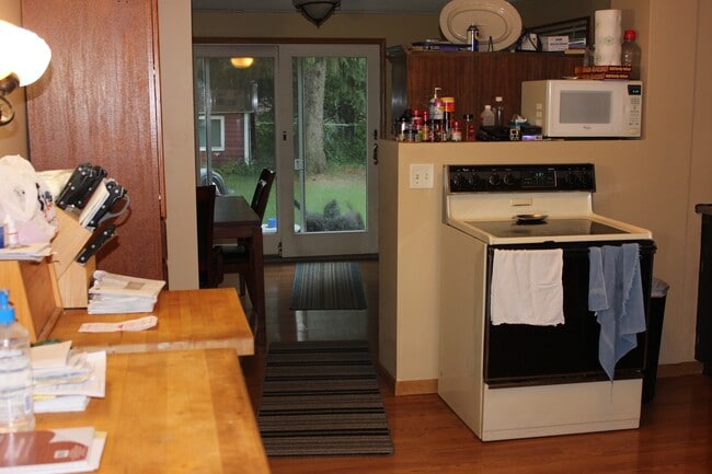 Building Photo - 2244-2212 212th Ln NW