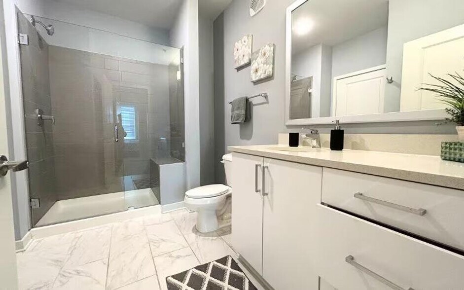 Building Photo - 6400 Blue Stone Rd