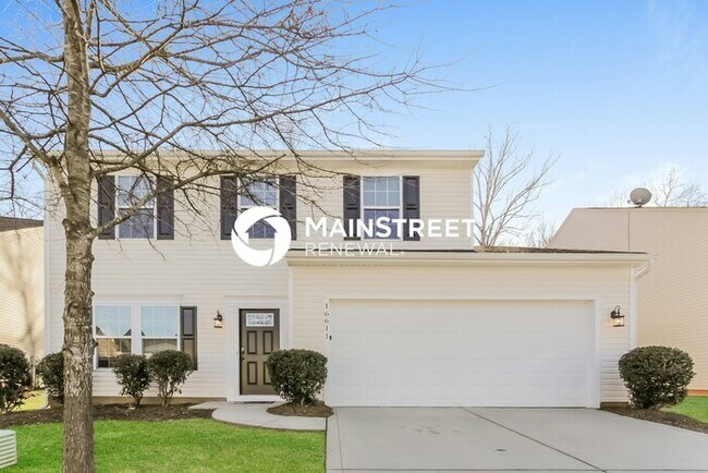 Building Photo - 3 Bedroom Pet-Friendly Home in Charlotte, NC with Main Street Renewal
