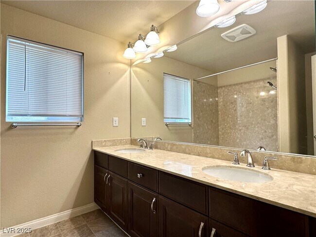 Building Photo - 6451 Amberleaf Way
