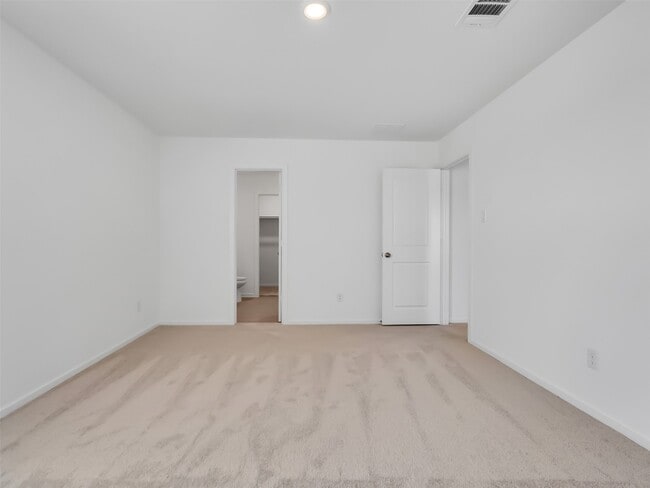 Building Photo - 31404 Pratola Serra Cir