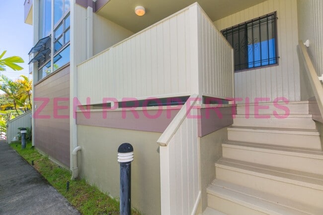 Building Photo - 3 bdrm/ 2.5 bath townhome for rent at Neho...