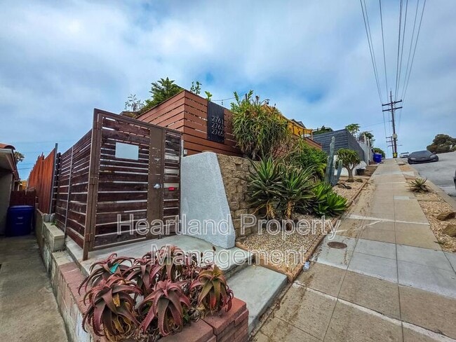 Primary Photo - 2765 G St