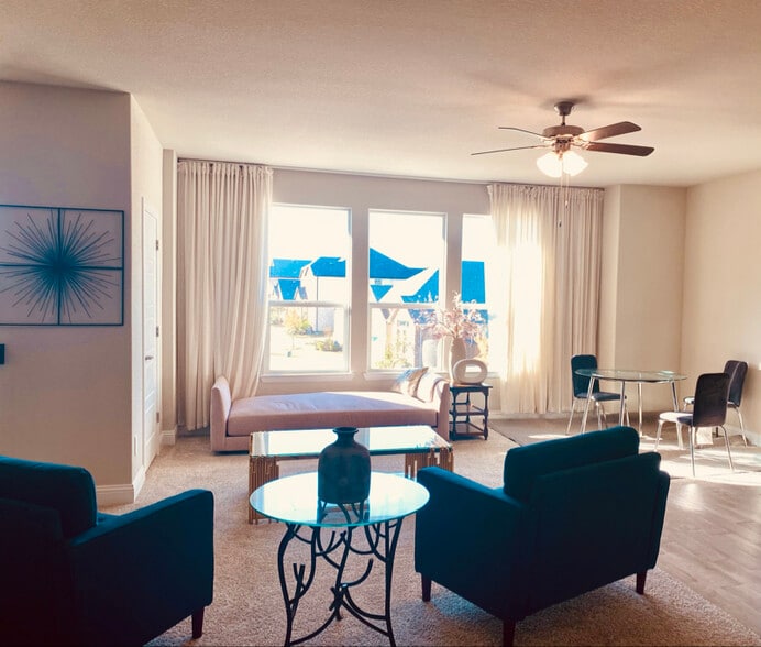 Building Photo - 2221 Yellowhammer Rd