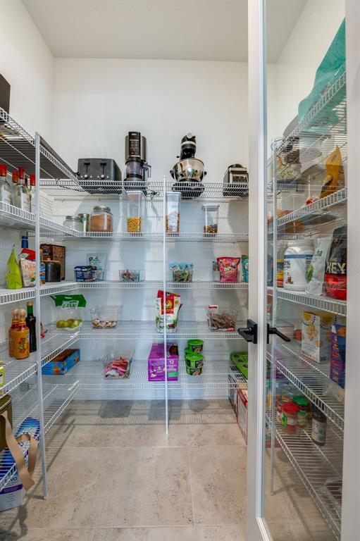 Building Photo - 887 Lk Hl Wy