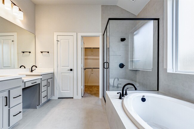 Building Photo - 1214 Timber Brk Dr