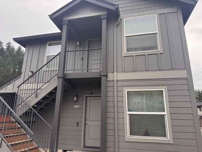 Primary Photo - New construction 2 bedroom 2 bath Ground f...