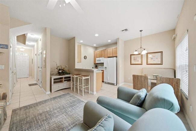 Building Photo - 2402 Caravelle Cir