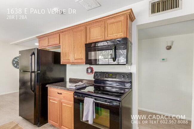 Building Photo - 1638 E Palo Verde Dr