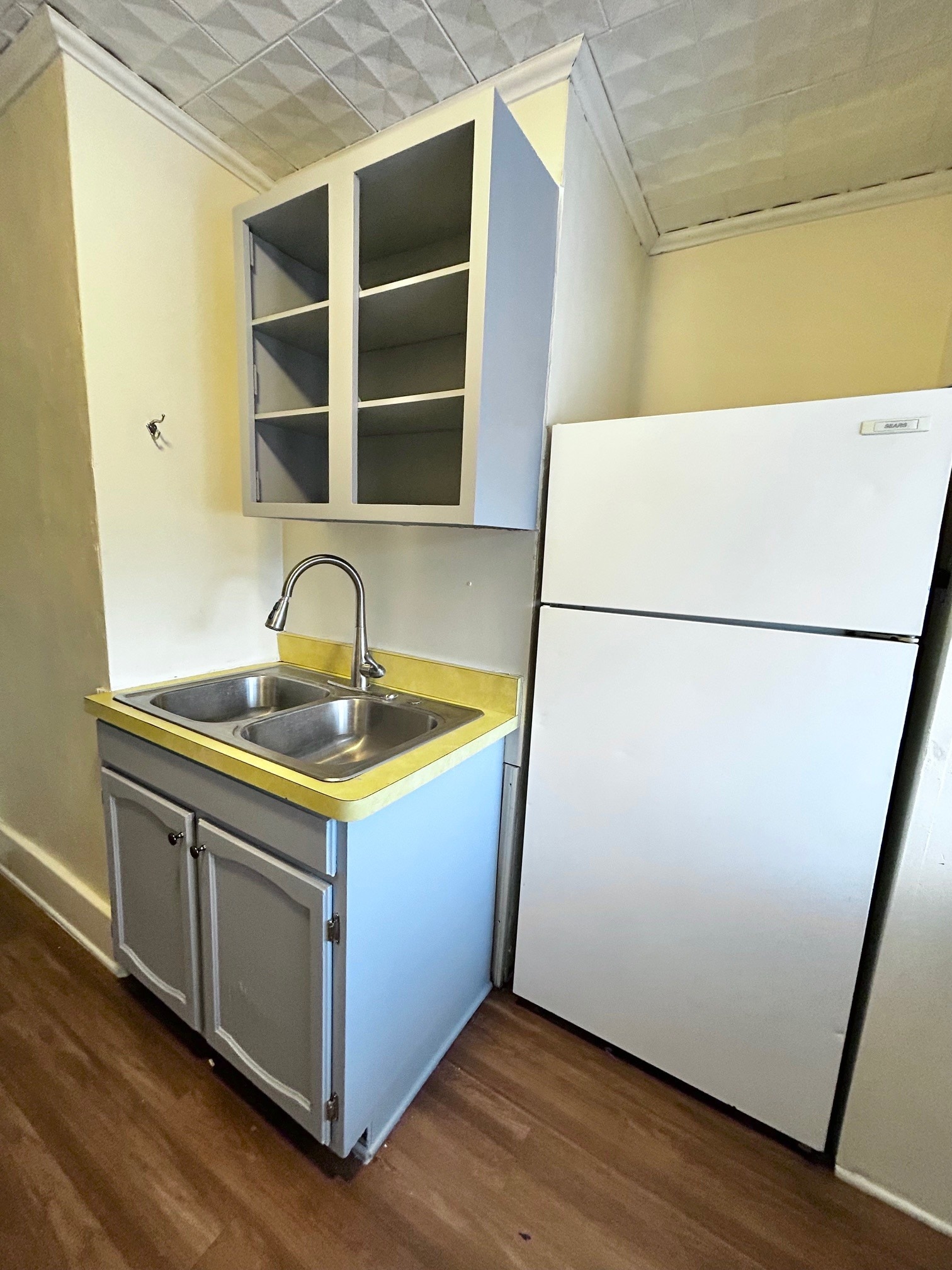 Kitchen - 345 N Main St