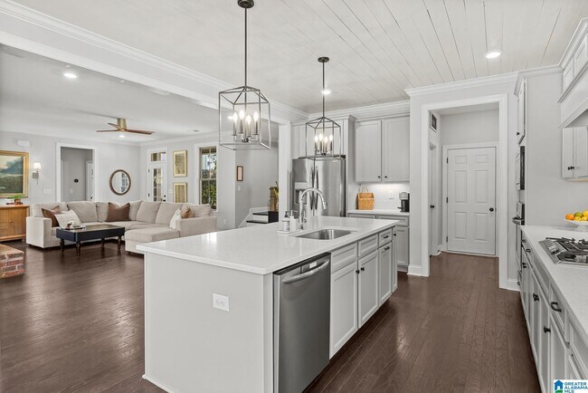 Building Photo - 4343 Cahaba Bend