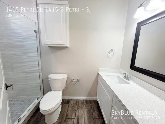 Building Photo - 1415 Petri Dr