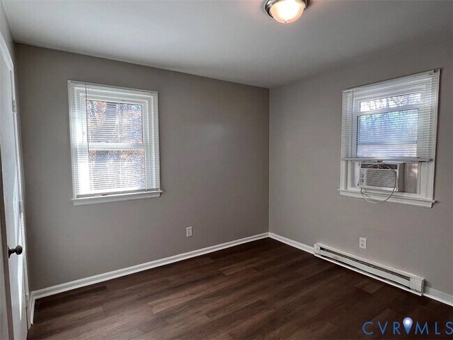 Building Photo - 20507 Hickory Ct