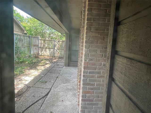 Building Photo - 16411 Lauder Ln