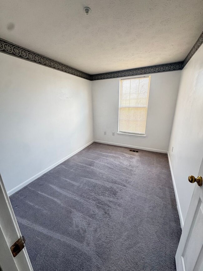 Building Photo - 962 Gainsborough Ct