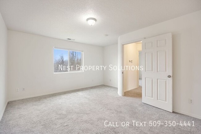 Building Photo - 440 Laguna Dr