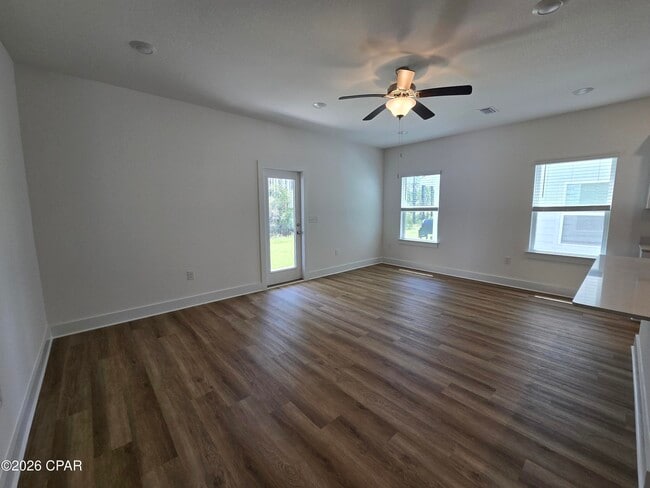 Building Photo - 186 Ellery Ln