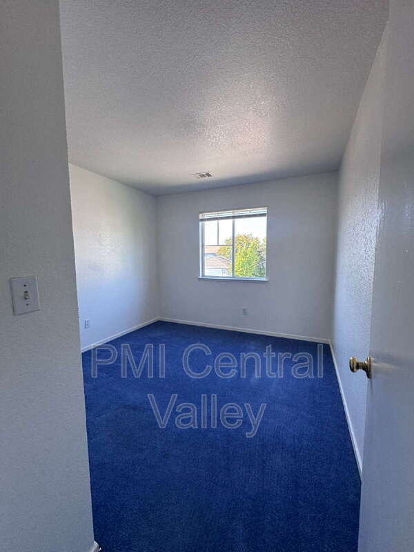 Building Photo - 1118 Cypress Hill Ln