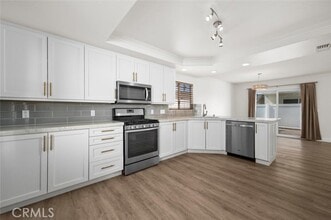Building Photo - 2525 Orange Ave