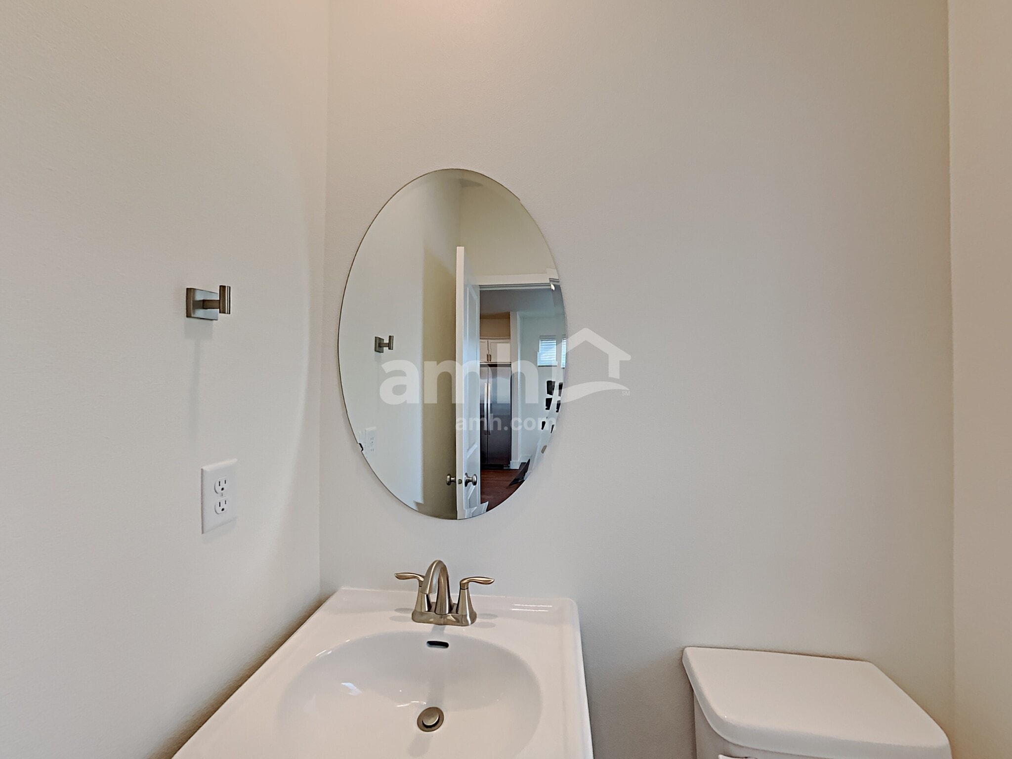 Building Photo - 23379 SE Dogwood St