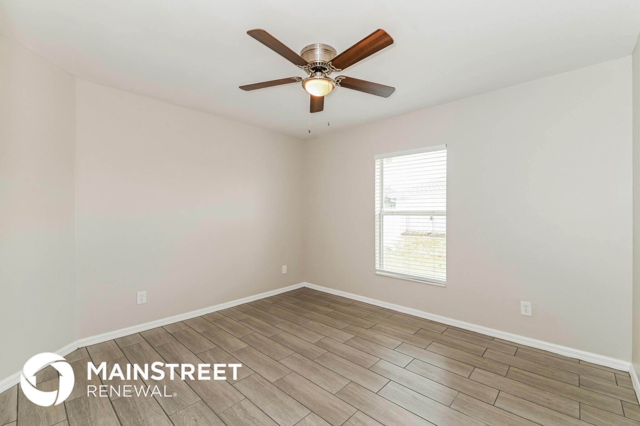 Building Photo - 2011 NW 23rd St