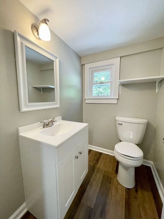 Building Photo - West Columbia-Offering Self Guided Tour with RENTLY!