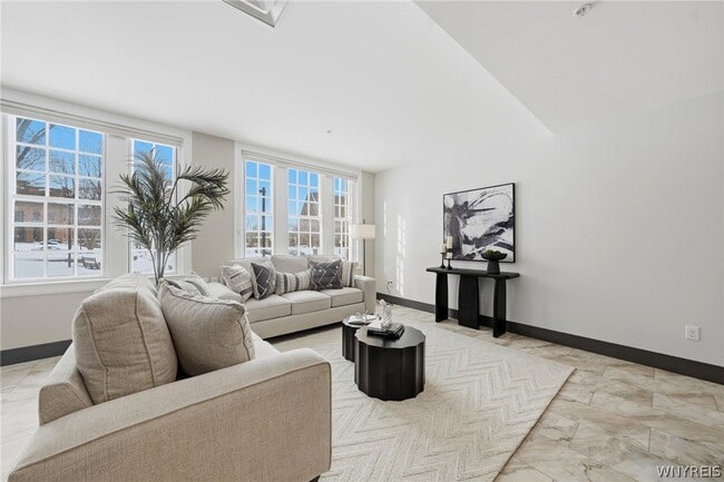 Building Photo - 40 North St