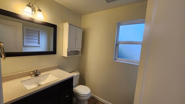 Building Photo - 35336 10th Pl SW